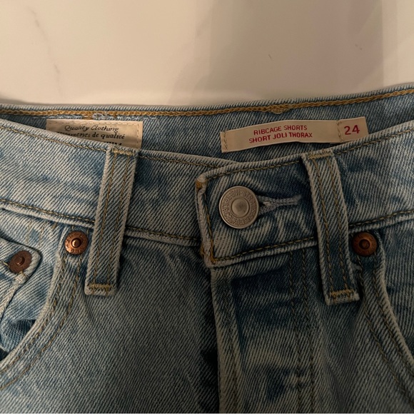 Levi’s ribcage shorts - Picture 7 of 7